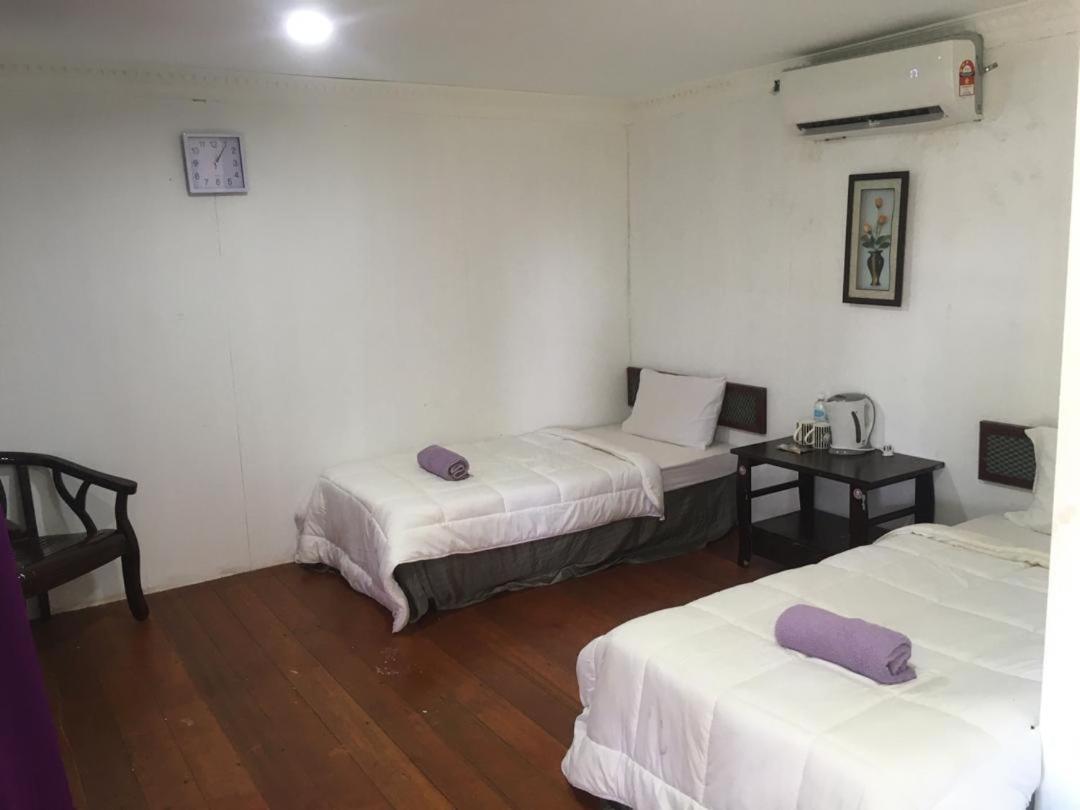 Green Town Hotel & Resort Port Dickson Extérieur photo